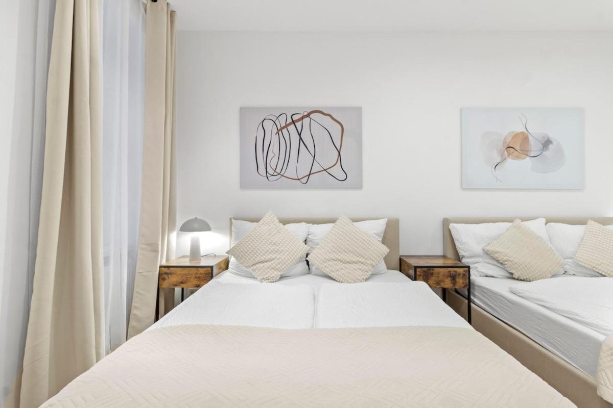 Apartment 10 Minutes To Metro I Next To Schoenbrunn I Wifi *